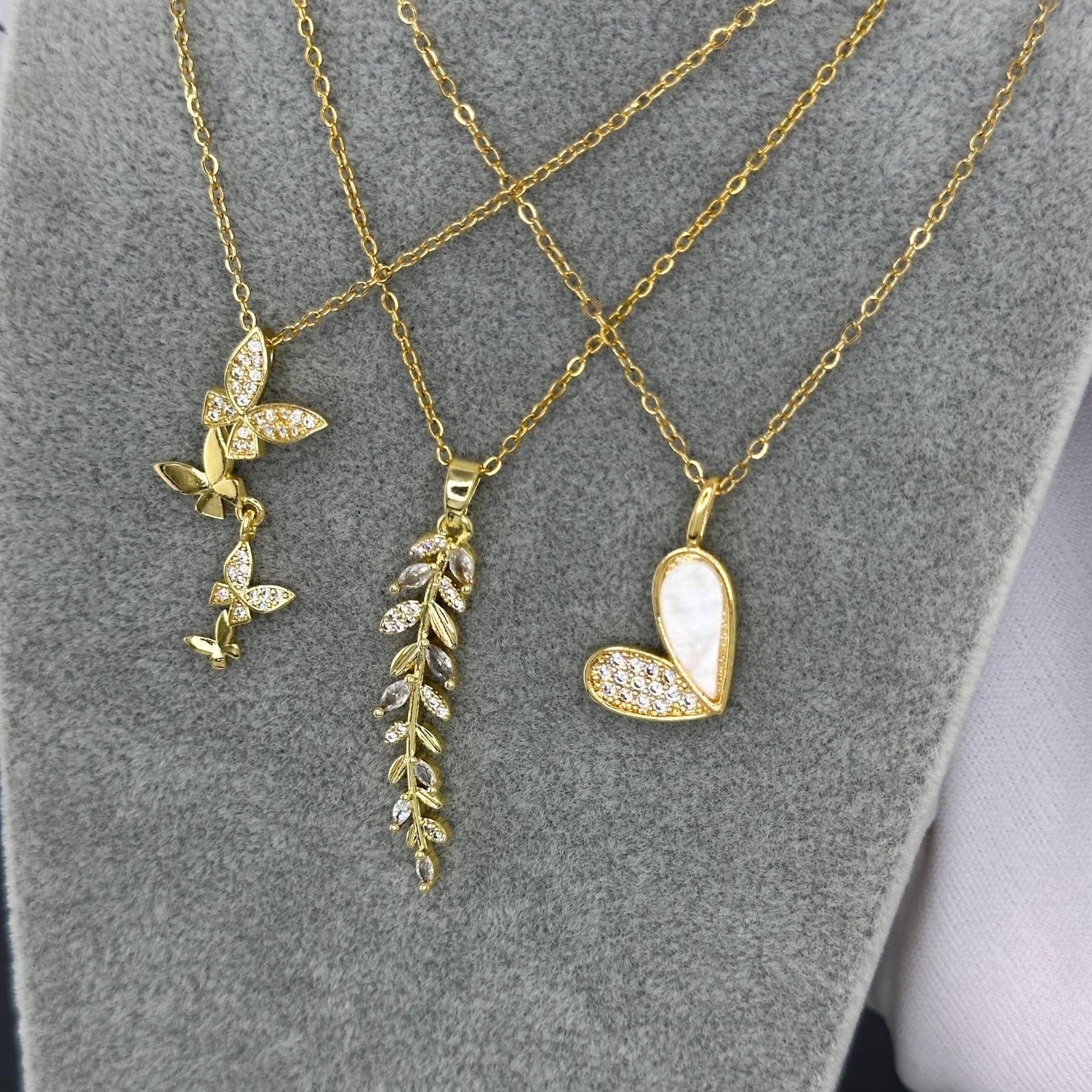 18K gold plated Stainless steel  Butterflies necklace