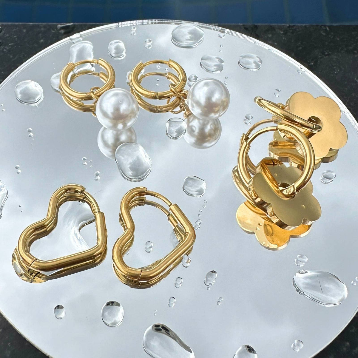 18K gold plated Stainless steel  Flowers earrings