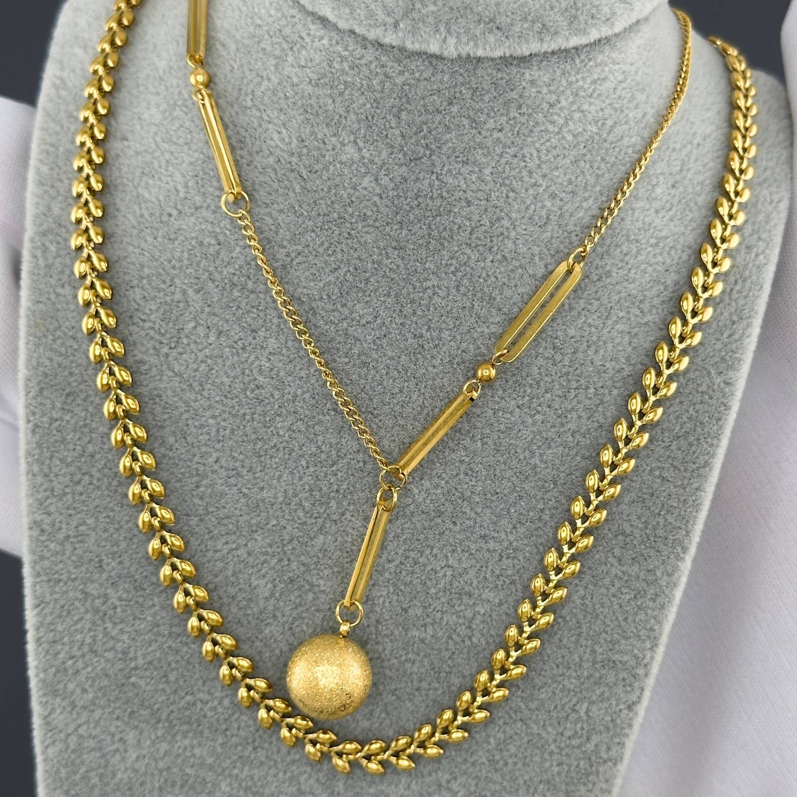 18K gold plated Stainless steel  Leafs necklace